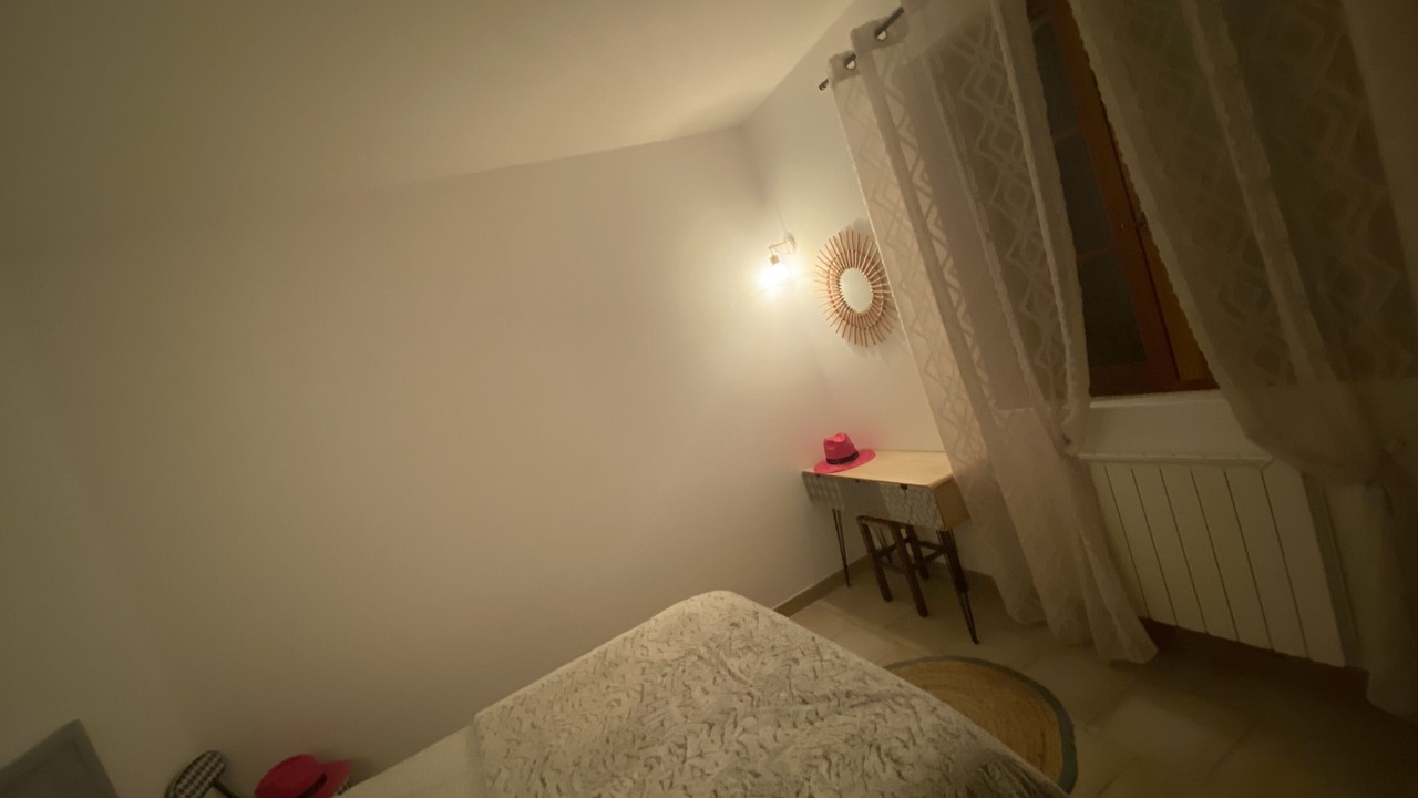 Photo of Bedroom in Fons-sur-Lussan