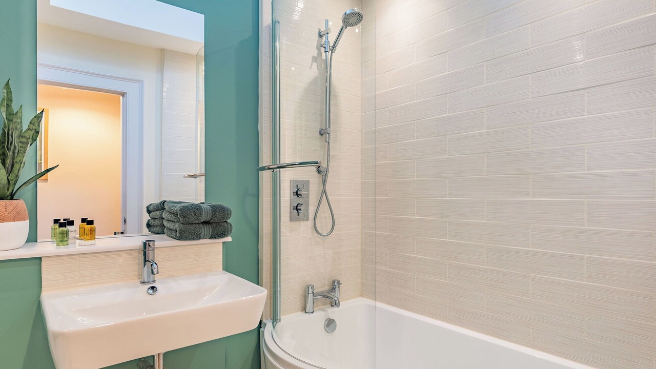 Photo of Bathroom in Newnham