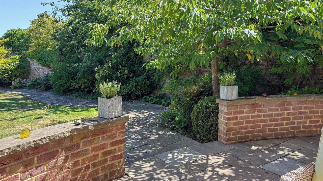 Photo of Outdoor in Newnham