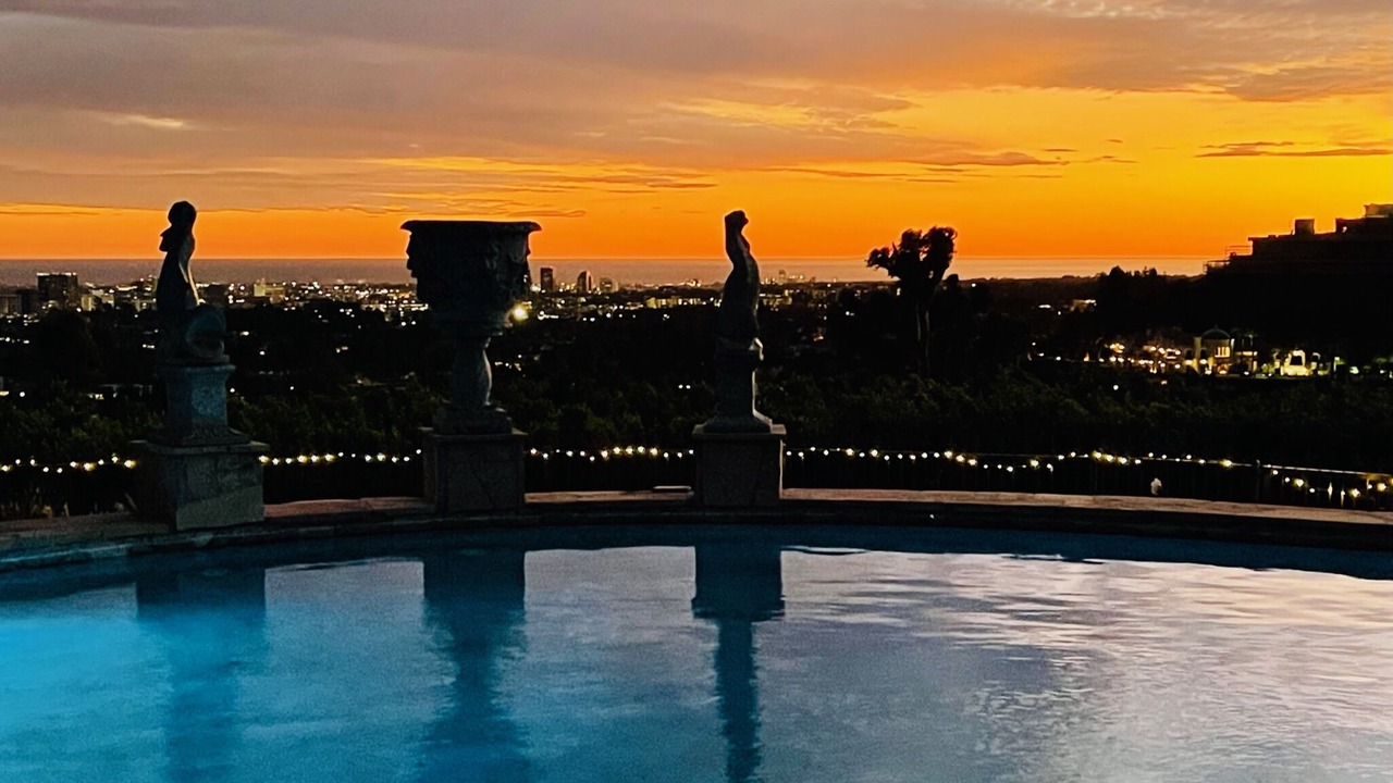 Photo of Outdoor in Beverly Hills