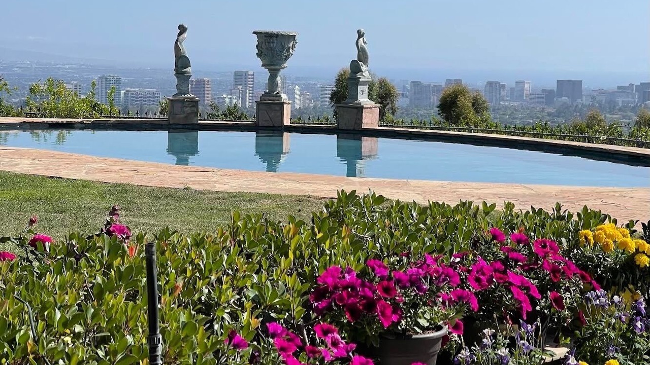 Photo of Outdoor in Beverly Hills