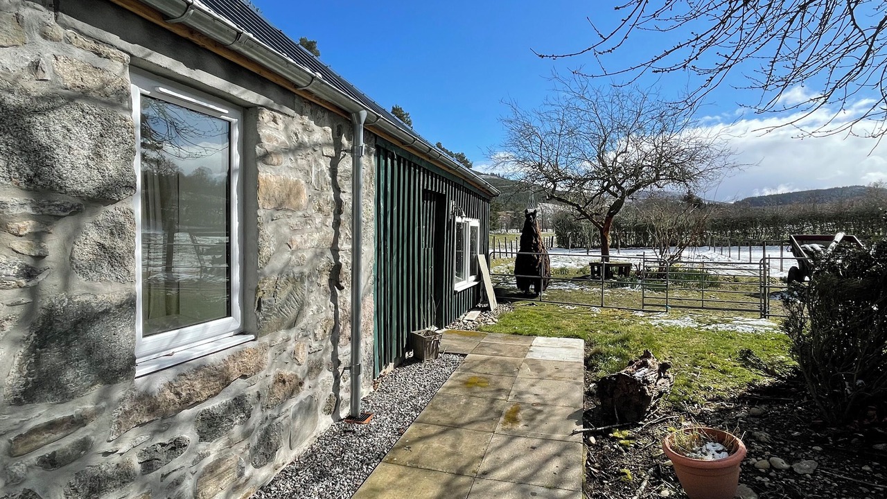 Photo of Outdoor in Inverarnie