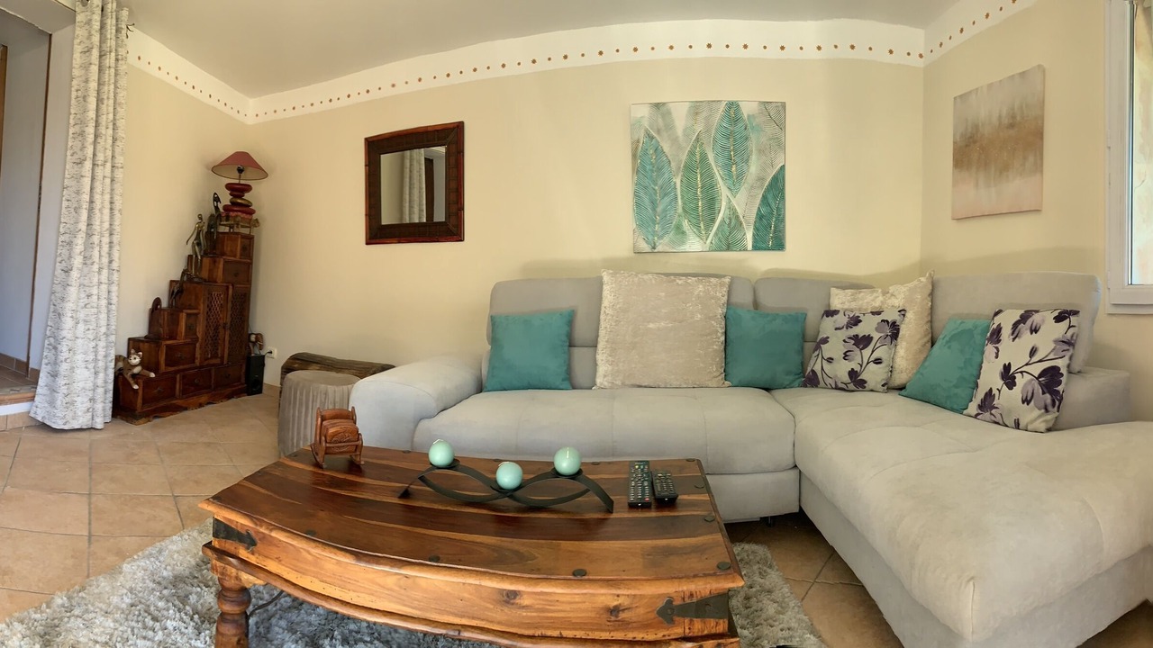 Photo of Livingroom in Eccica-Suarella