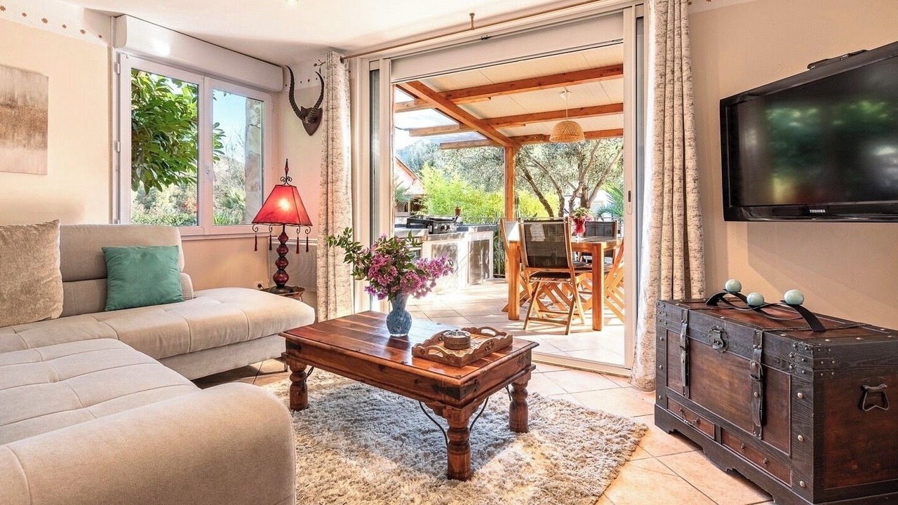 Photo of Livingroom in Eccica-Suarella