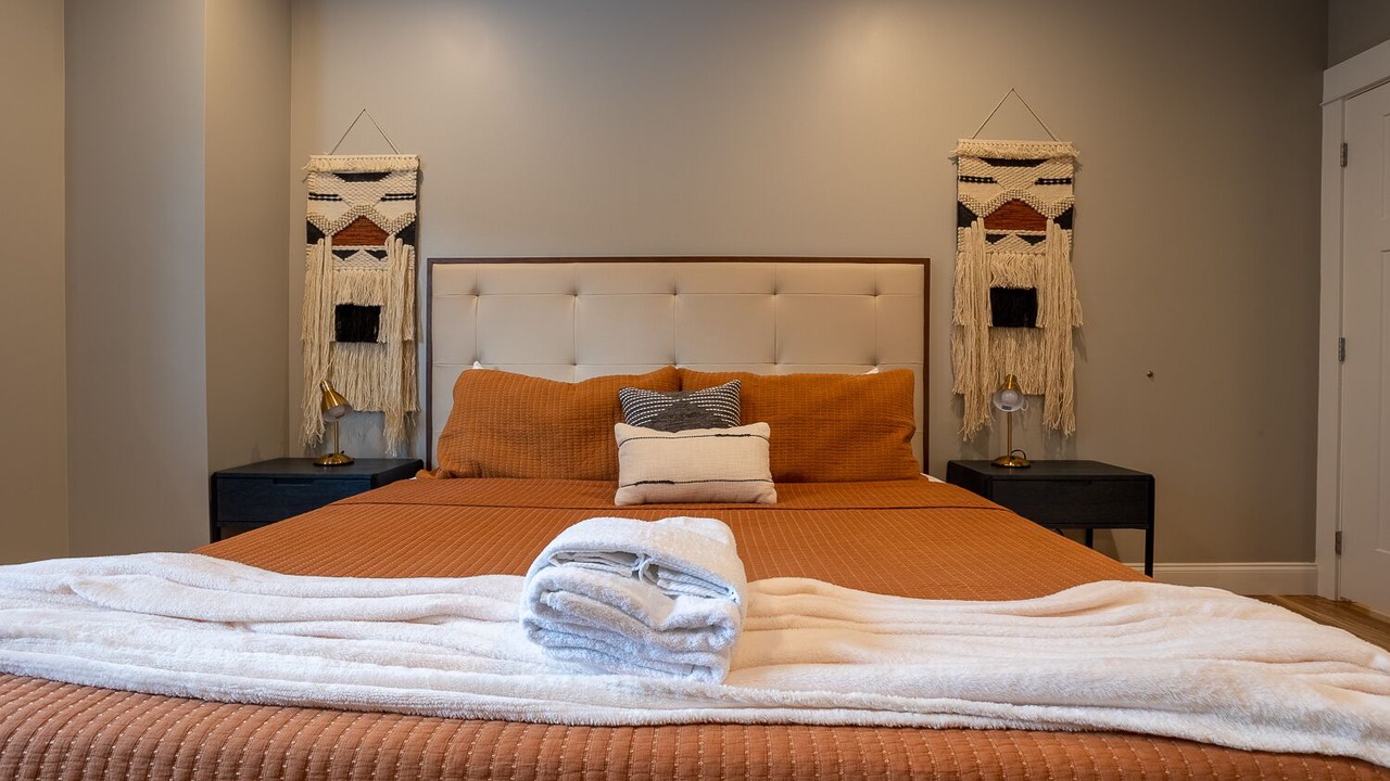 Photo of Bedroom in Woodfin