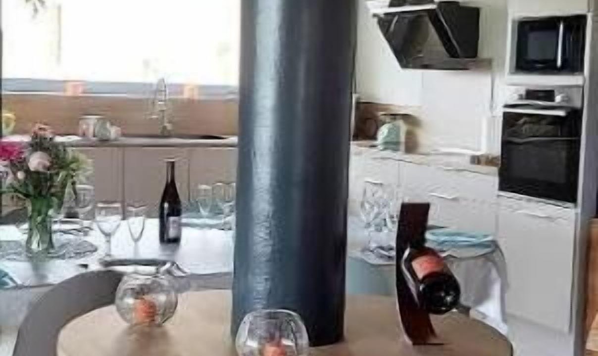 Photo of Kitchen in Bully