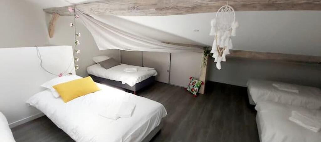 Photo of Bedroom in Bully