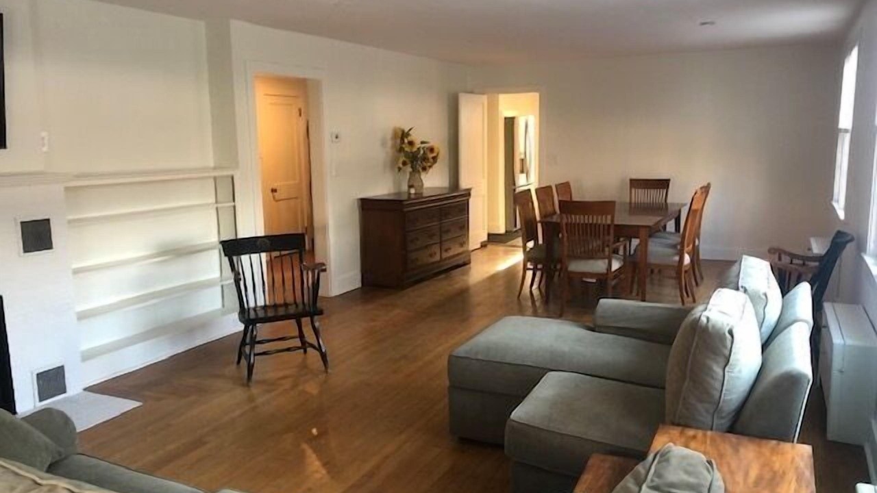 Photo of Bedroom in Hamilton