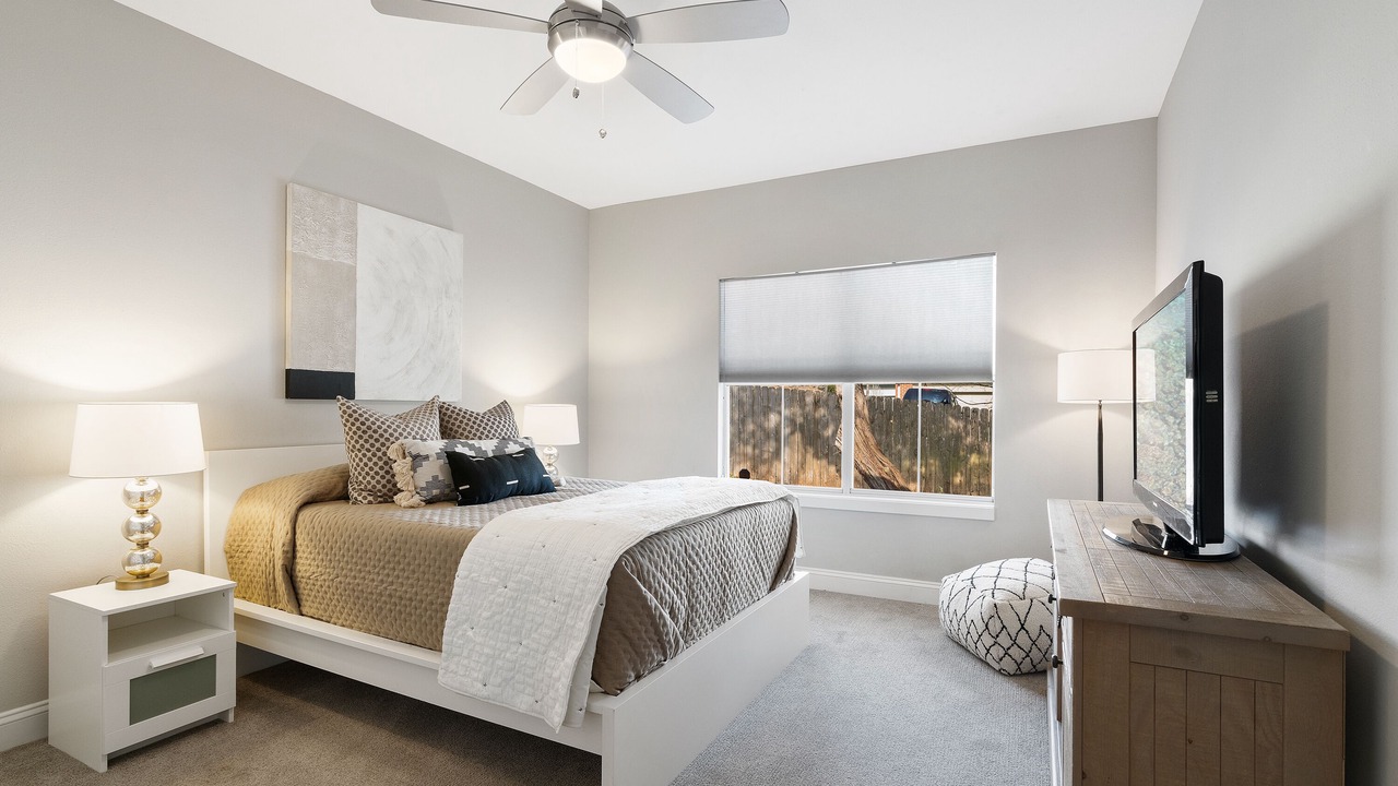 Photo of Bedroom in North Cat Mountain