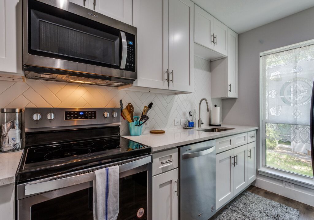 Photo of Kitchen in South Lamar