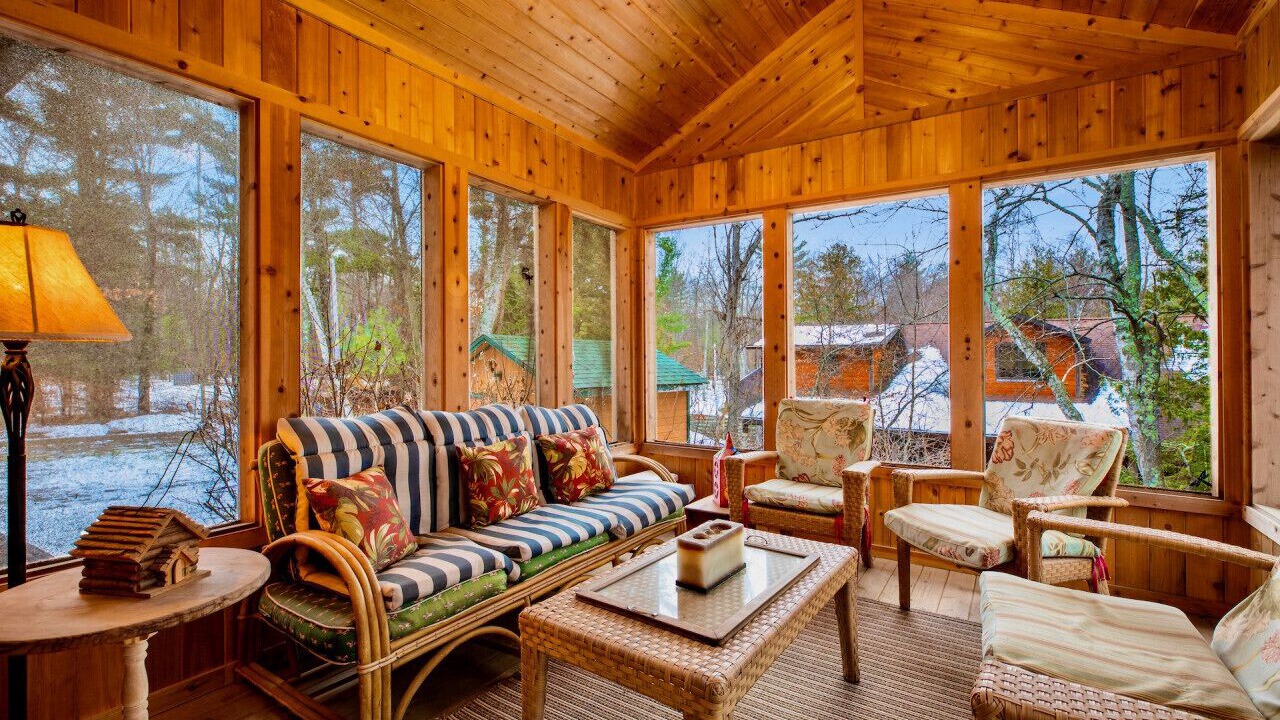Photo of Livingroom in Crosslake