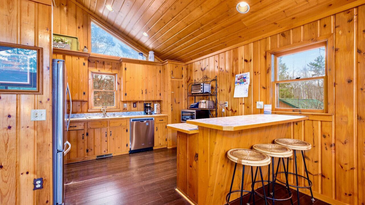 Photo of Kitchen in Crosslake
