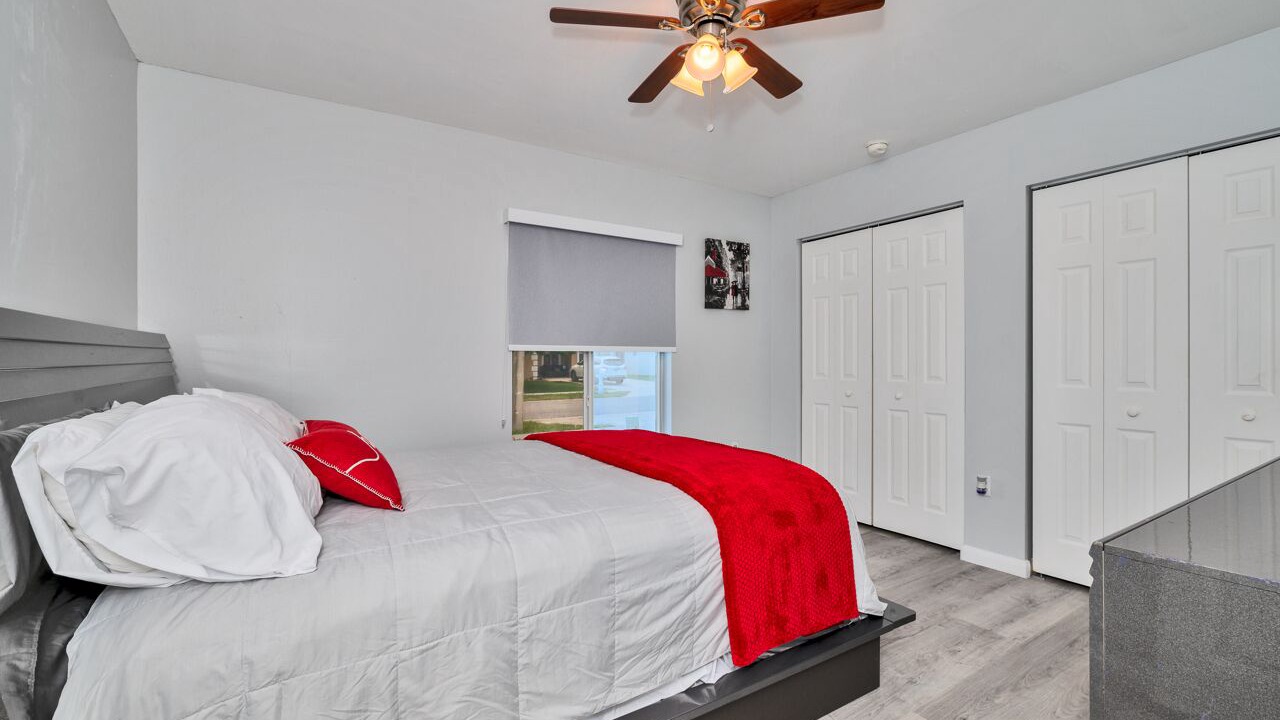 Photo of Bedroom in Miami Gardens