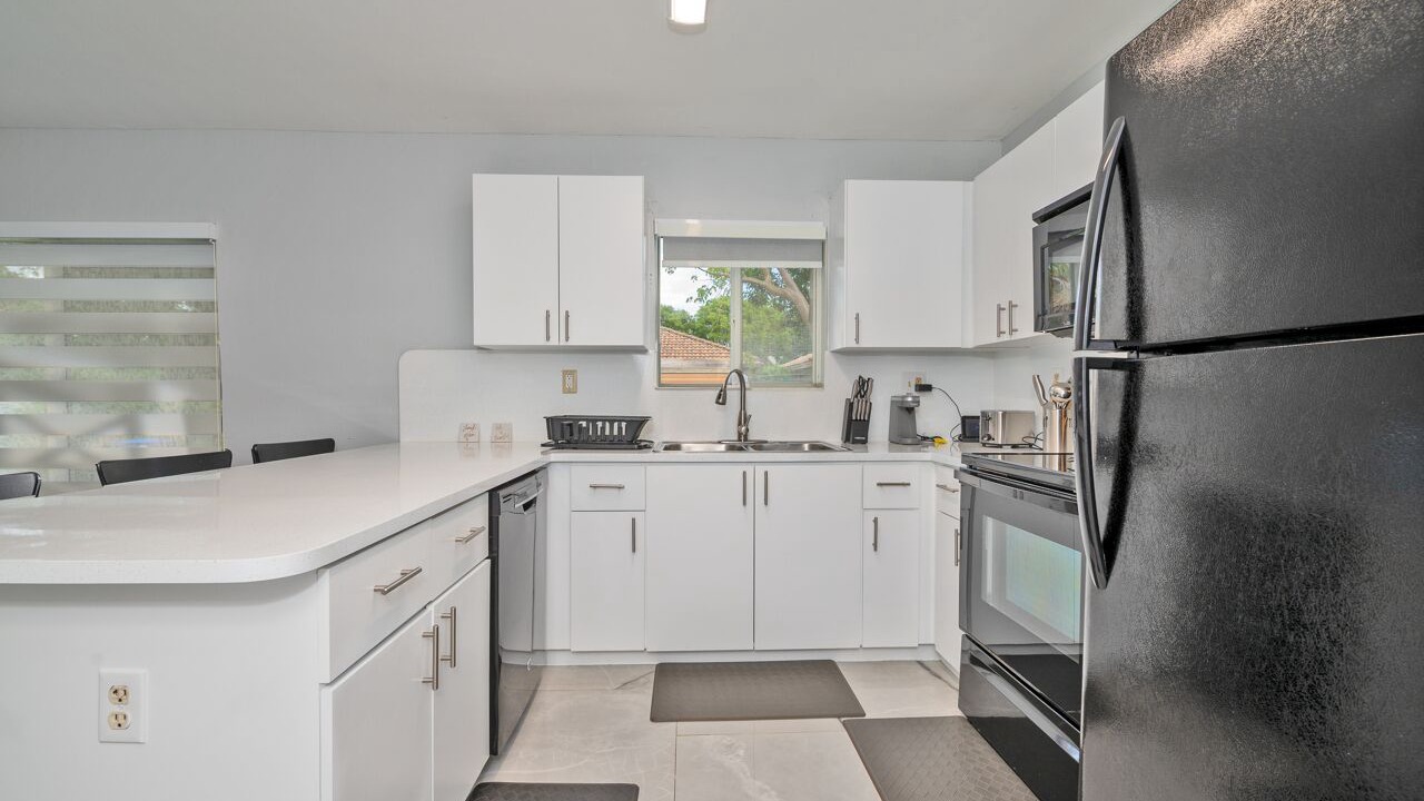 Photo of Kitchen in Miami Gardens