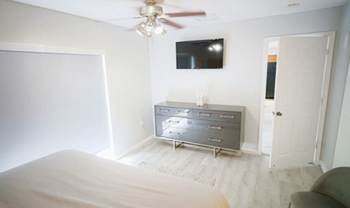 Photo of Bedroom in Miami Gardens