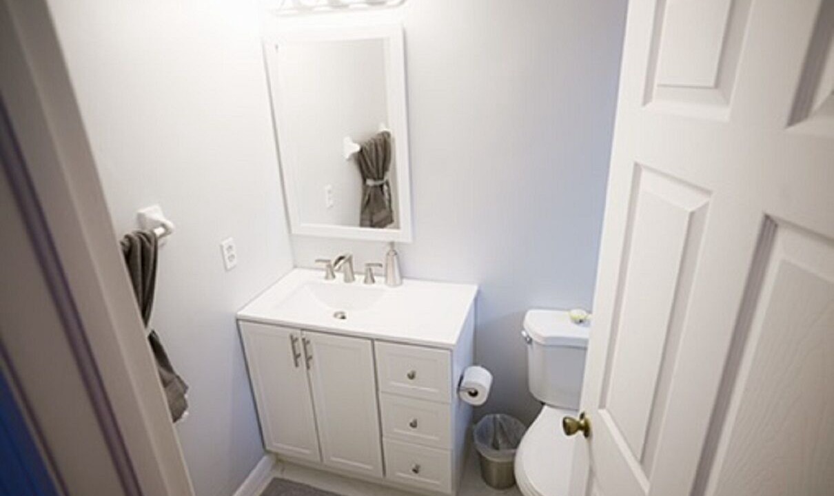 Photo of Bathroom in Miami Gardens