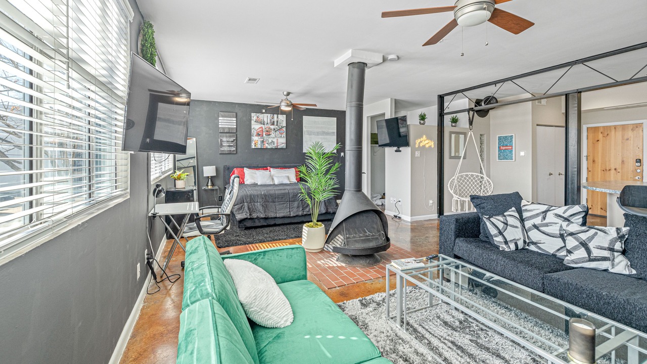 Photo of Bedroom in Uptown