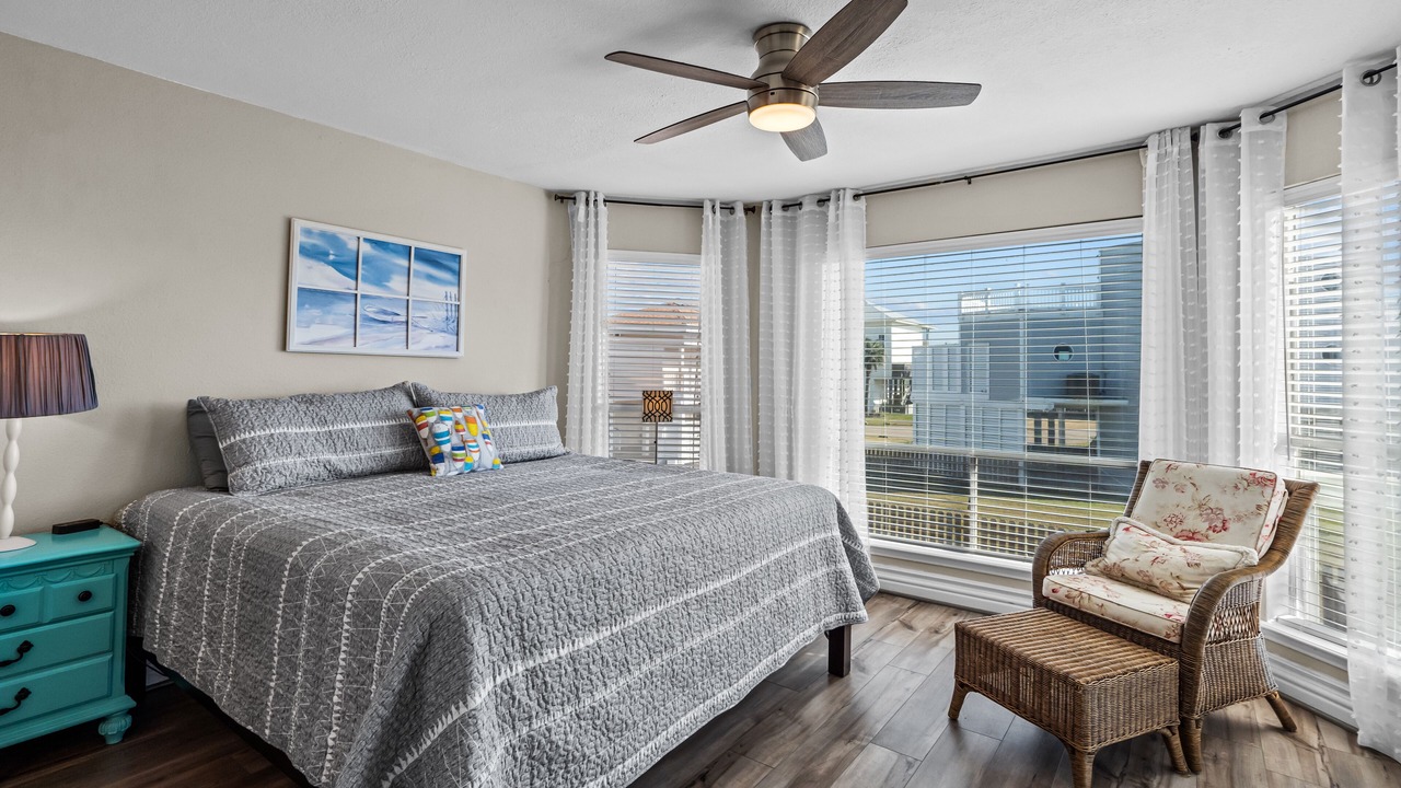 Photo of Bedroom in Galveston