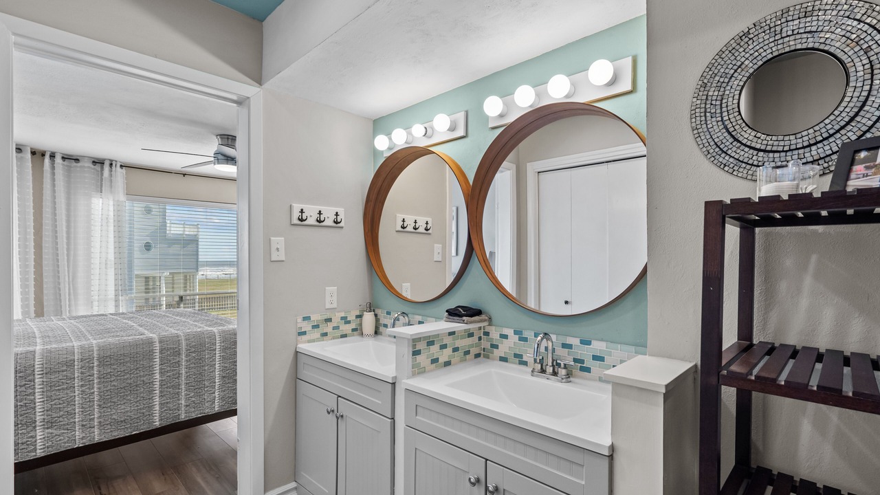 Photo of Bathroom in Galveston