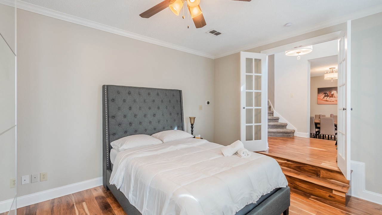 Photo of Bedroom in Allen