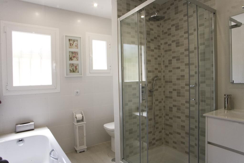 Photo of Bathroom in El Albir