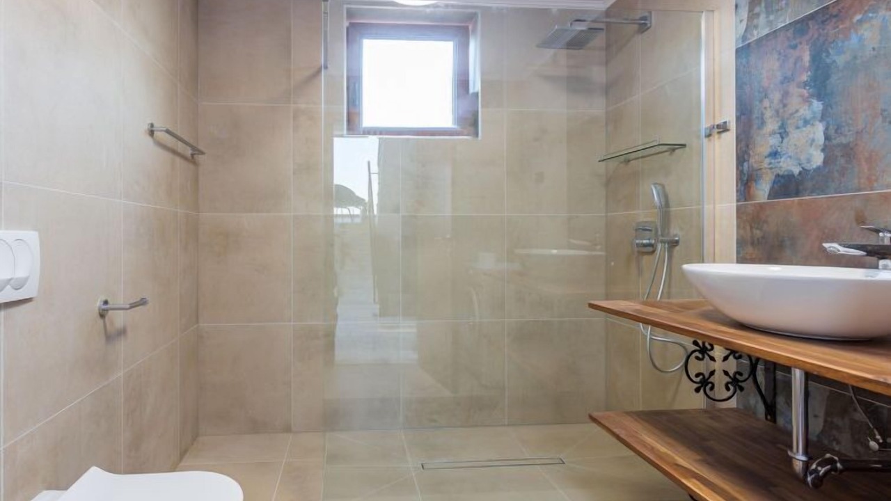Photo of Bathroom in Radini