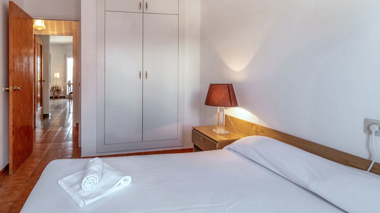 Photo of Bedroom in Llanca