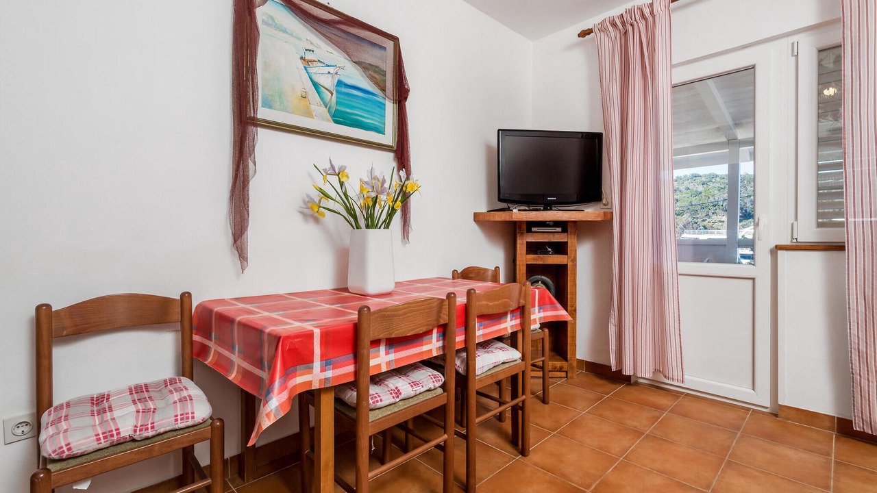 Photo of Bedroom in Supetarska Draga