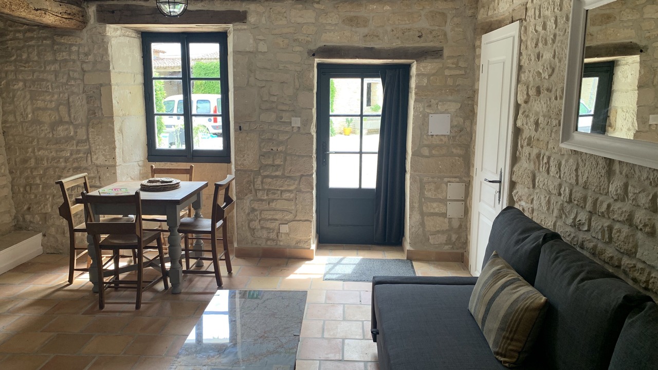 Photo of Livingroom in Chives