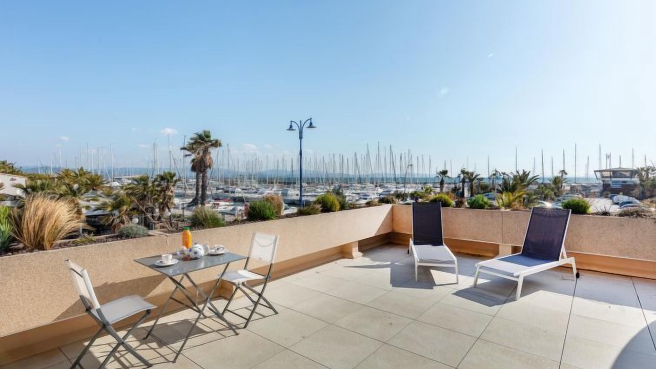 Photo of Others in Hyeres