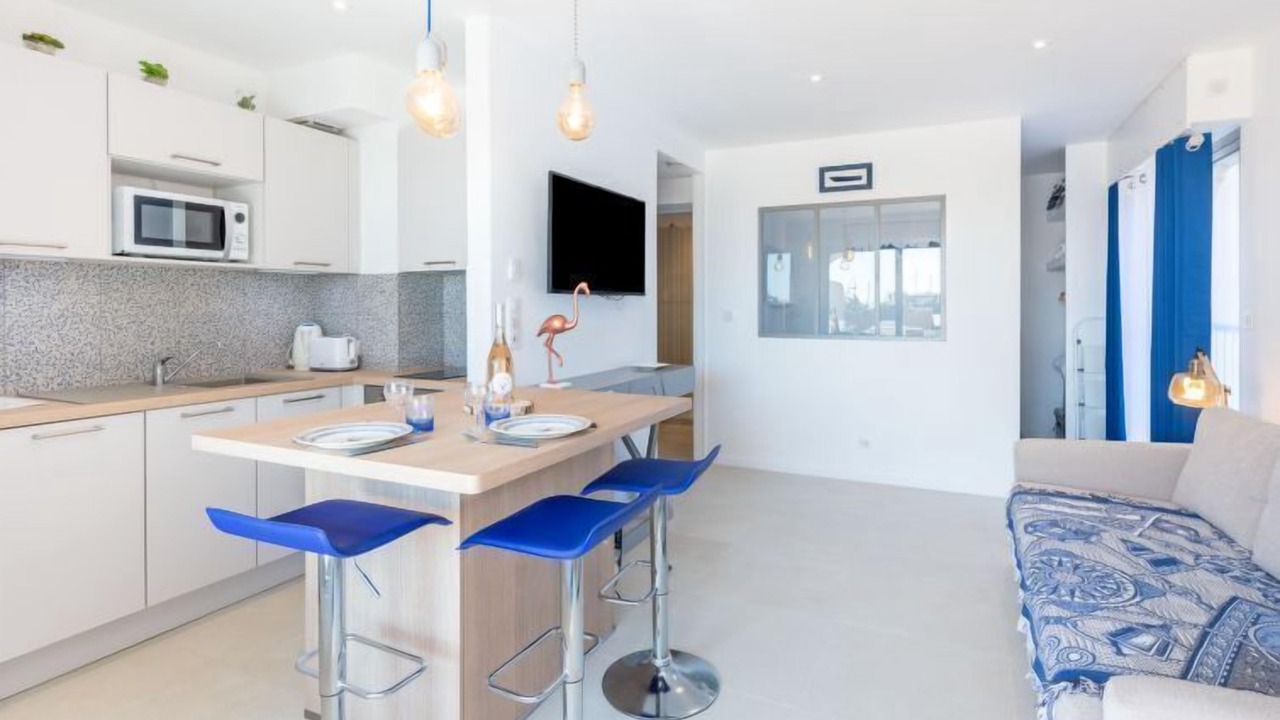 Photo of Bedroom in Hyeres