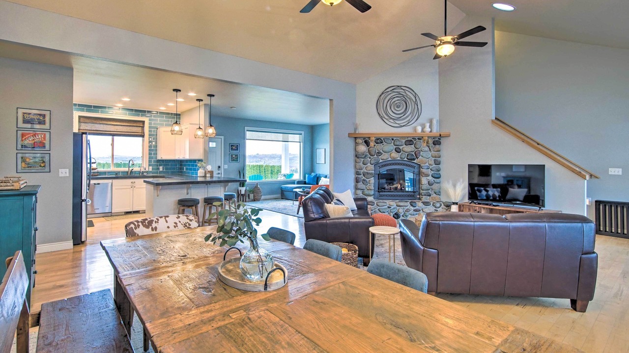 Photo of Others in Gleed