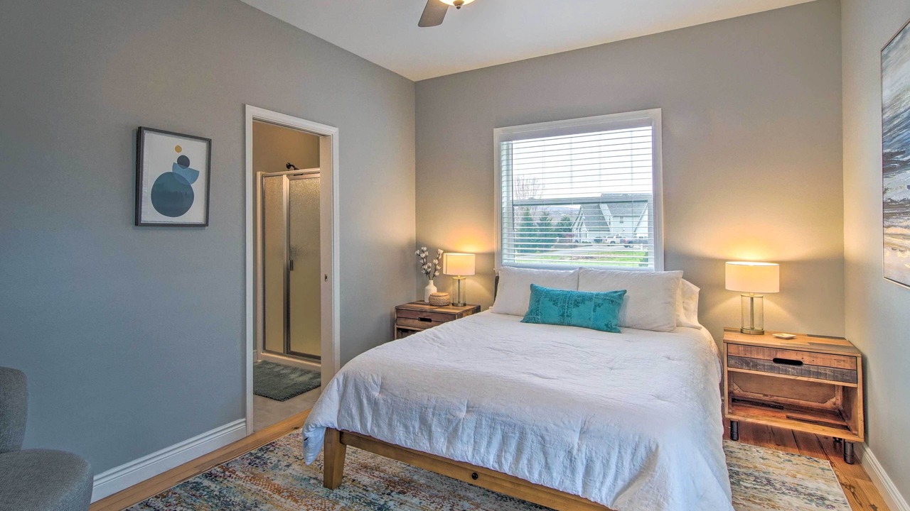 Photo of Others in Gleed