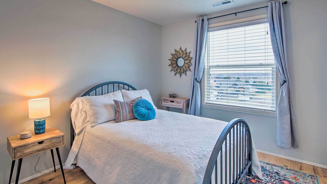 Photo of Others in Gleed