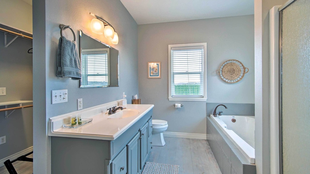 Photo of Bathroom in Gleed