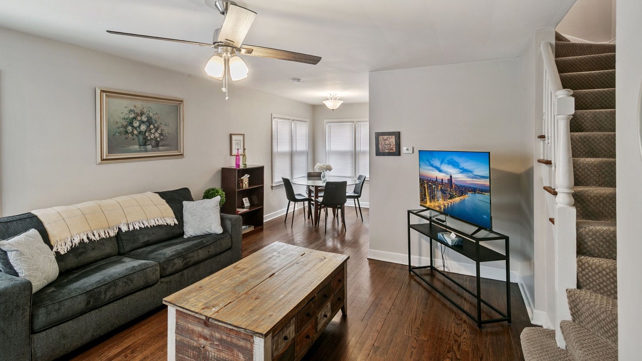Photo of Livingroom in Libertyville