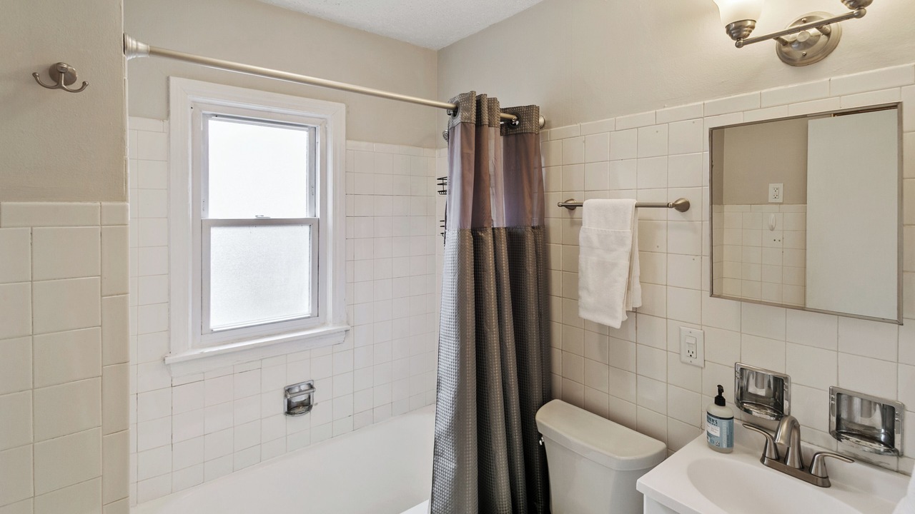 Photo of Bathroom in Libertyville