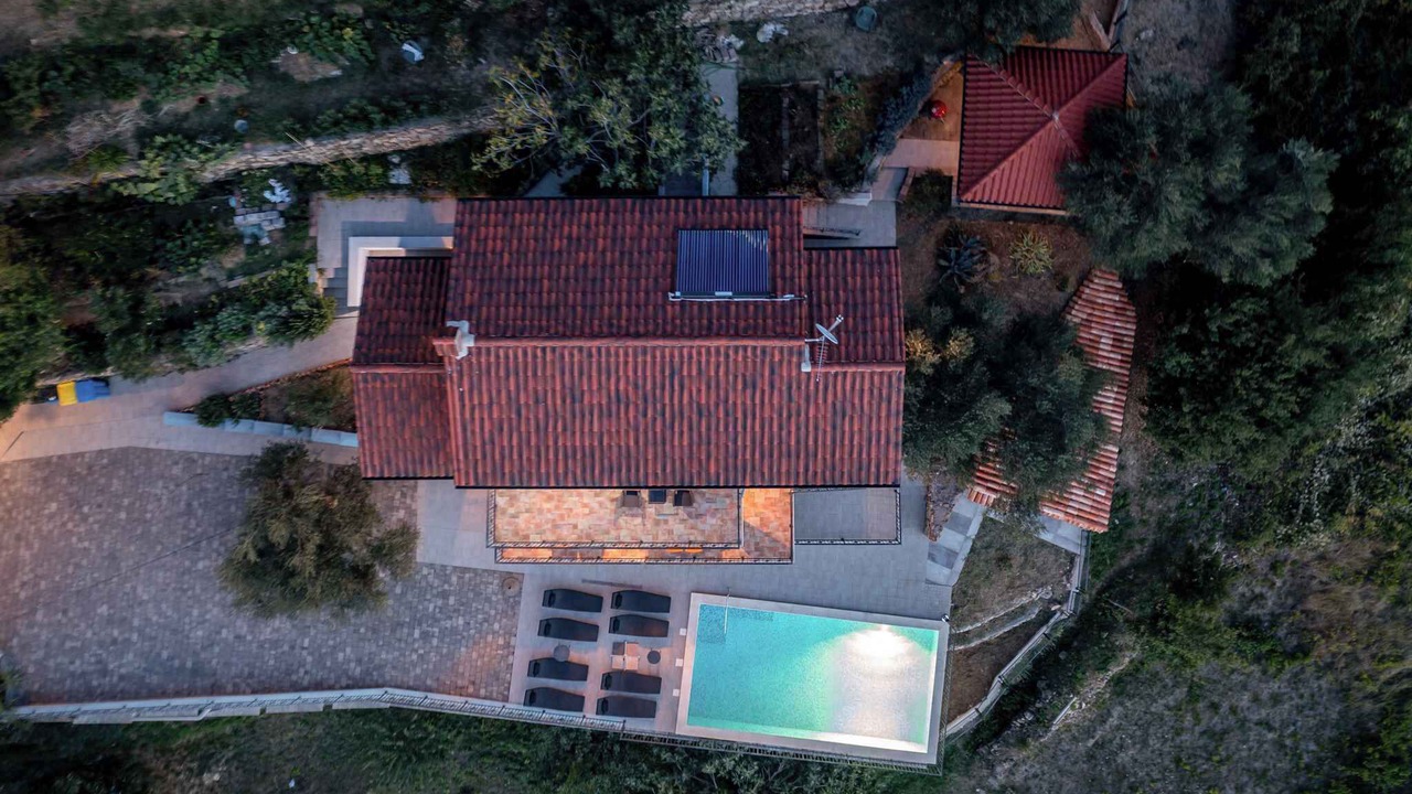 Photo of Outdoor in Supetarska Draga