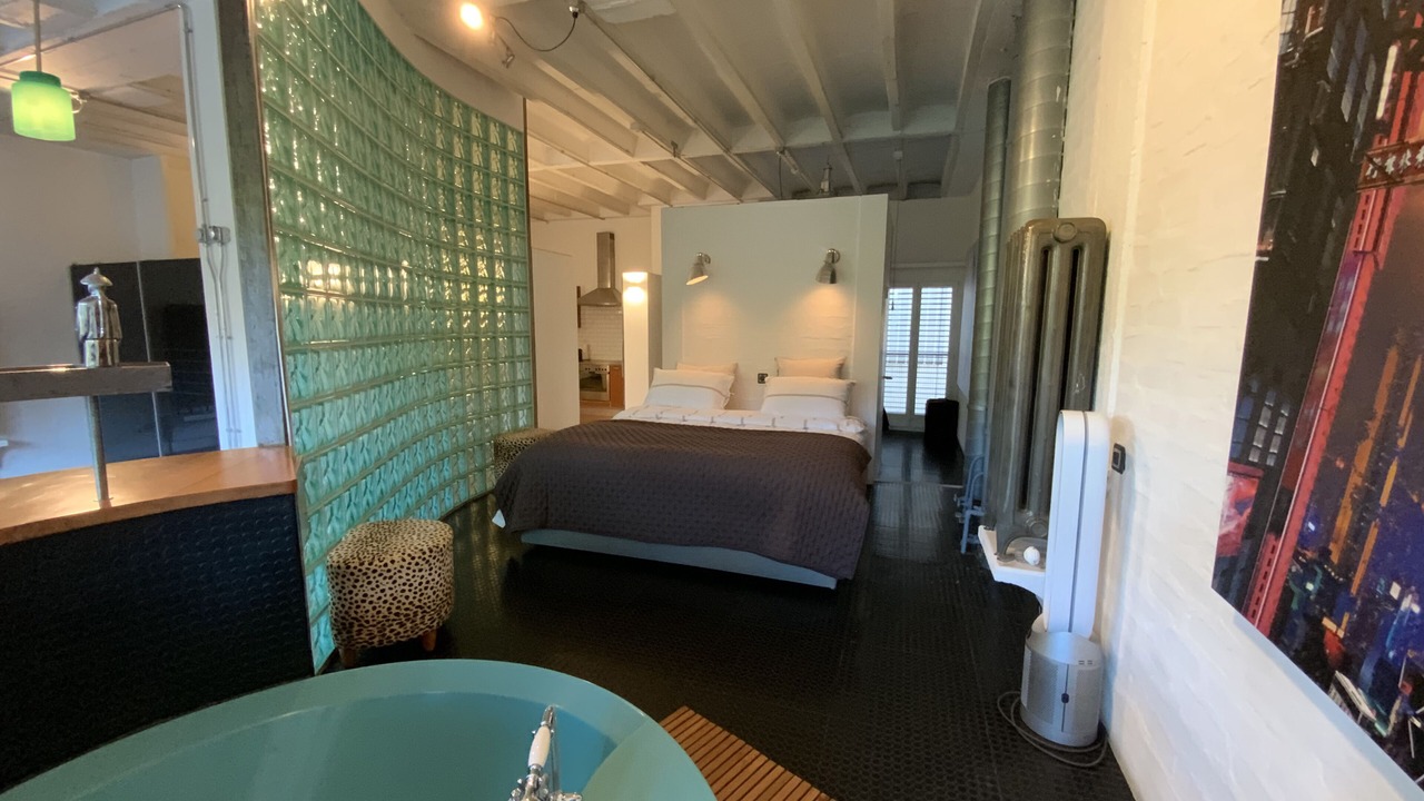 Photo of Bedroom in Plainpalais