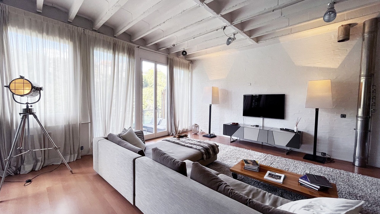 Photo of Livingroom in Plainpalais
