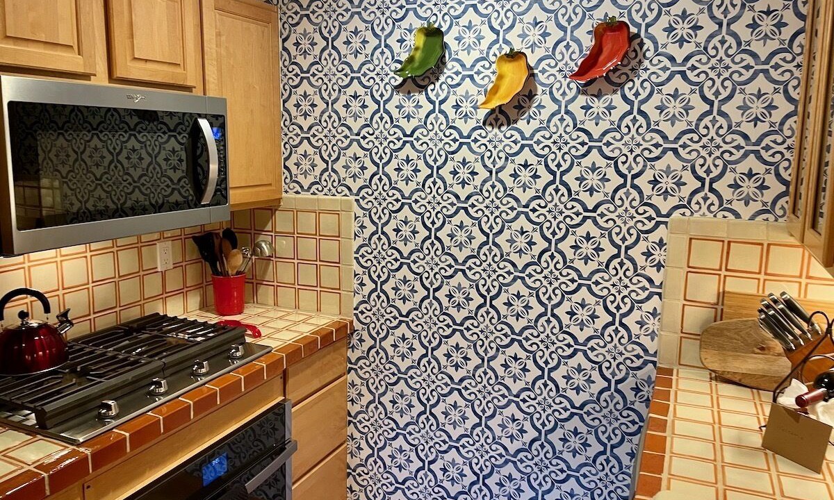 Photo of Kitchen in Northeast Santa Fe