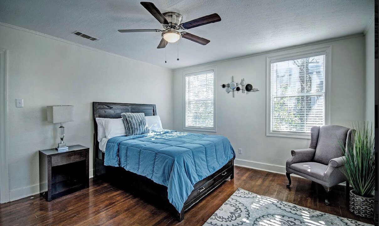 Photo of Bedroom in Fondren