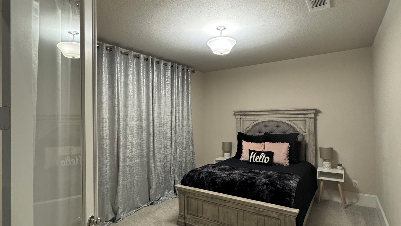 Photo of Bedroom in Atascocita