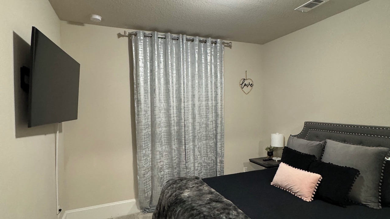 Photo of Bedroom in Atascocita