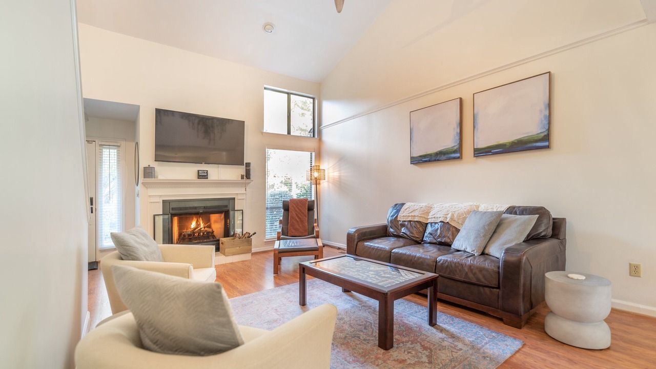 Photo of Livingroom in Salem