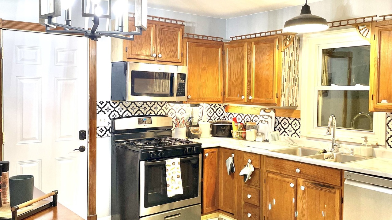 Photo of Kitchen in Overland