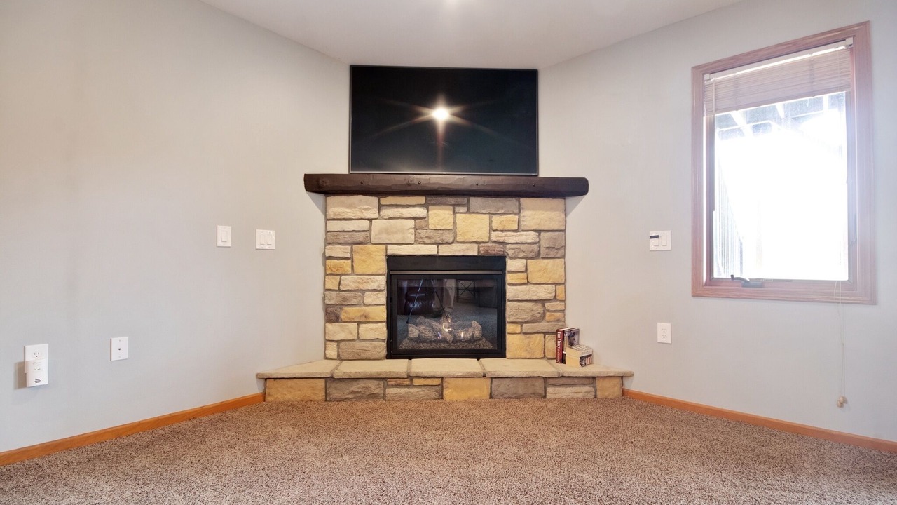 Photo of Livingroom in Arkdale
