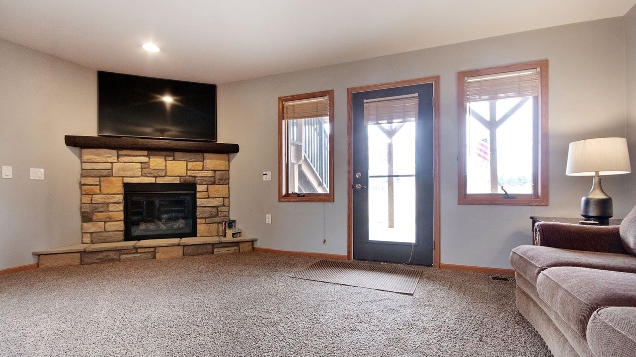 Photo of Livingroom in Arkdale