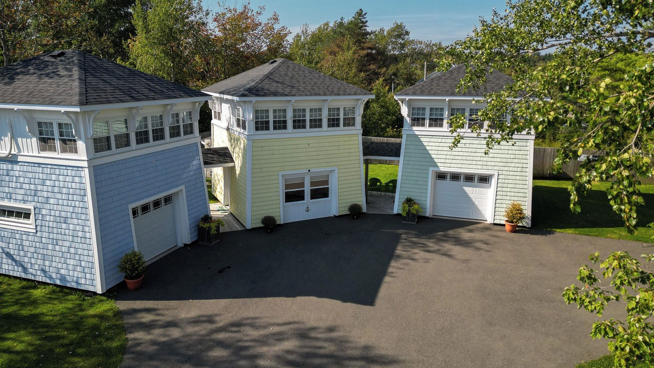 Photo of Others in Baddeck