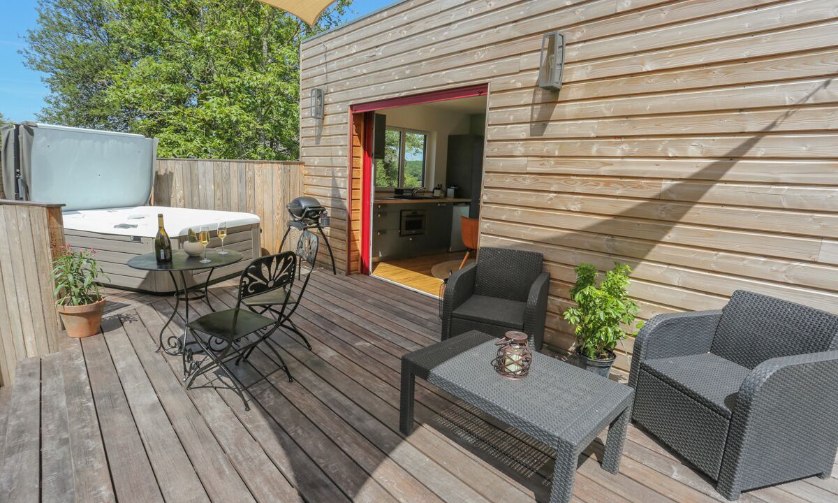 Photo of Patio Balcony in Saint-Fargeau